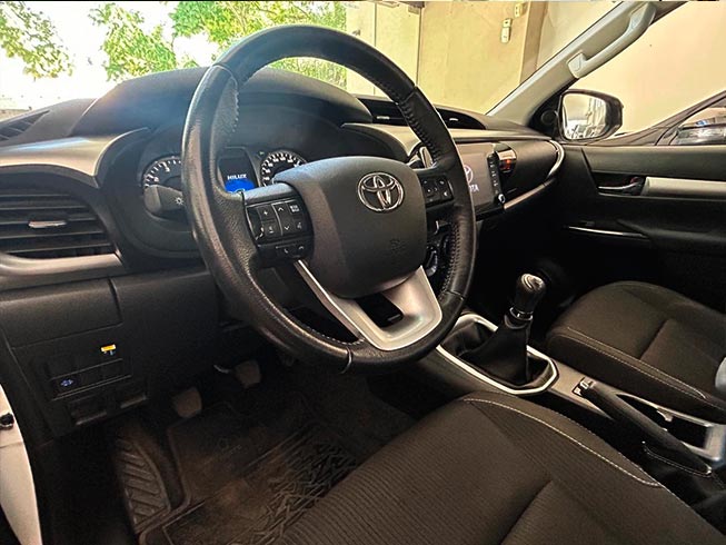 
Hilux full									